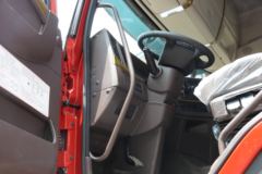 东风柳汽 乘龙H7重卡 480马力 8X4 9.4米仓栅式载货车(LZ5312CCYH7FB)