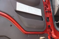 东风柳汽 乘龙H7重卡 480马力 8X4 9.4米仓栅式载货车(LZ5312CCYH7FB)