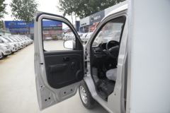 长安跨越王X1 舒适版 1.2L 汽油 91马力 3.035米单排厢式微卡(单后轮)(国六)(SC5031XXYXDD6B1)