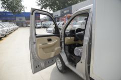 长安跨越王X1 标准版 1.2L 汽油 91马力 2.585米单排厢式微卡(单后轮)(国六)(SC5031XXYXND6B1)