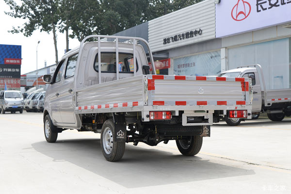 购跨越王X1载货车 享高达0.3万优惠