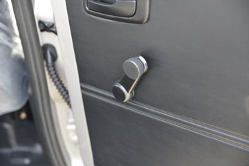 ������Խ��X1 ��׼�� 1.2L ���� 91���� 2.2��˫������΢��(������)(����)ͼƬ
