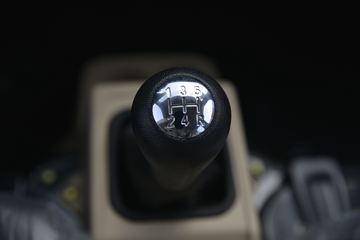 ������Խ��X1 ��׼�� 1.2L ���� 91���� 2.2��˫������΢��(������)(����)ͼƬ