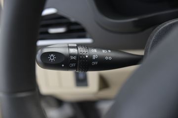 ������Խ��X1 ��׼�� 1.2L ���� 91���� 2.2��˫������΢��(������)(����)ͼƬ