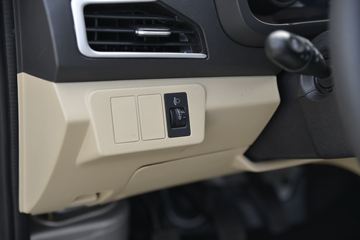 ������Խ��X1 ��׼�� 1.2L ���� 91���� 2.2��˫������΢��(������)(����)ͼƬ