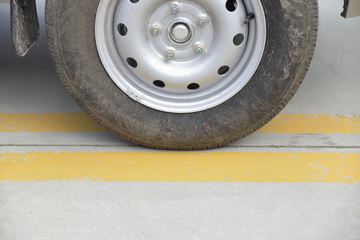 ������Խ��X1 ��׼�� 1.2L ���� 91���� 2.2��˫������΢��(������)(����)ͼƬ