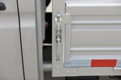 长安跨越王X1 标准版 1.2L 汽油 91马力 2.2米双排栏板微卡(单后轮)(国六)(SC1031XDS6B1)