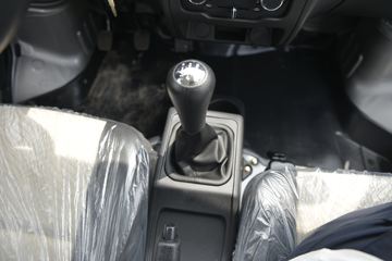 ������Խ��X1 ��׼�� 1.2L ���� 91���� 2.6�׵�������΢��(������)(����)ͼƬ