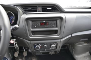 ������Խ��X1 ��׼�� 1.2L ���� 91���� 2.6�׵�������΢��(������)(����)ͼƬ
