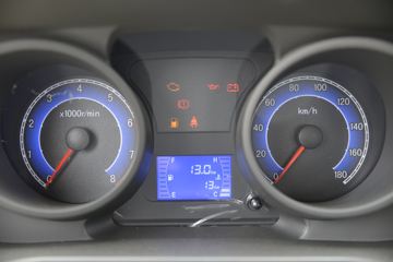 ������Խ��X1 ��׼�� 1.2L ���� 91���� 2.6�׵�������΢��(������)(����)ͼƬ