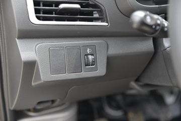 ������Խ��X1 ��׼�� 1.2L ���� 91���� 2.6�׵�������΢��(������)(����)ͼƬ