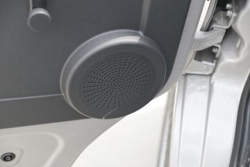 ������Խ��X1 ��׼�� 1.2L ���� 91���� 2.6�׵�������΢��(������)(����)ͼƬ