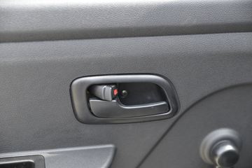 ������Խ��X1 ��׼�� 1.2L ���� 91���� 2.6�׵�������΢��(������)(����)ͼƬ