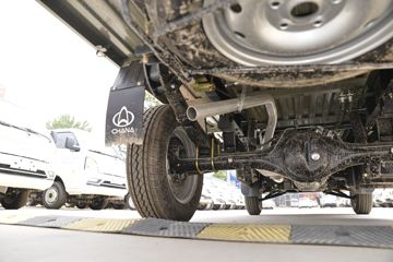 ������Խ��X1 ��׼�� 1.2L ���� 91���� 2.6�׵�������΢��(������)(����)ͼƬ