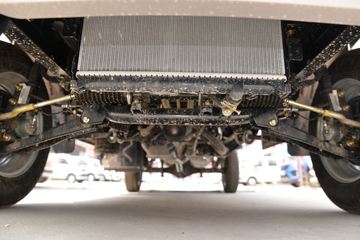 ������Խ��X1 ��׼�� 1.2L ���� 91���� 2.6�׵�������΢��(������)(����)ͼƬ