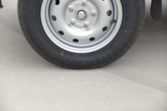 长安跨越王X1 标准版 1.2L 汽油 91马力 3.05米单排栏板微卡(单后轮)(国六)(SC1031XDD6B1)