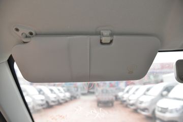 ������Խ �±�T5 ��׼�� 1.6L ���� 122���� 3.2�׵�������С��(������)(����)(SC1031NGD6A)ͼƬ