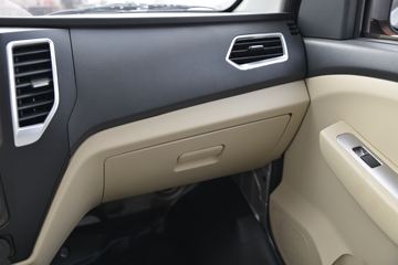 ������Խ �±�T5 ��׼�� 1.6L ���� 122���� 3.2�׵�������С��(������)(����)(SC1031NGD6A)ͼƬ