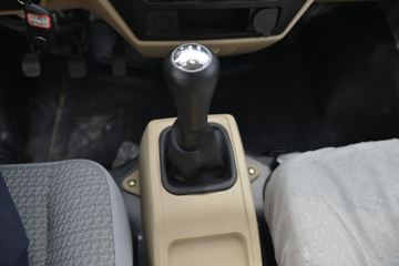 ������Խ �±�T5 ��׼�� 1.6L ���� 122���� 3.2�׵�������С��(������)(����)(SC1031NGD6A)ͼƬ