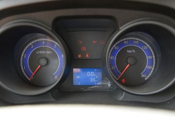 ������Խ �±�T5 ��׼�� 1.6L ���� 122���� 3.2�׵�������С��(������)(����)(SC1031NGD6A)ͼƬ