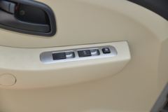 长安跨越 新豹T5 标准型 1.6L 汽油 122马力 3.2米单排栏板小卡(单后轮)(国六)(SC1031NGD6A) 长安跨越 新豹T5 标准型 1.6L 汽油 122马力 3.2米单排栏板小卡(单后轮)(国六)(SC1031NGD6A)