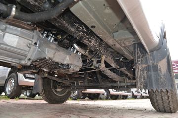 ������Խ �±�T5 ��׼�� 1.6L ���� 122���� 3.2�׵�������С��(������)(����)(SC1031NGD6A)ͼƬ