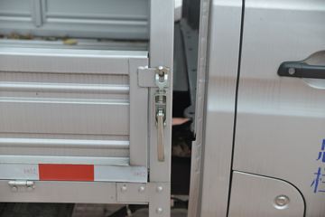 ������Խ �±�T5 ��׼�� 1.6L ���� 122���� 3.2�׵�������С��(������)(����)(SC1031NGD6A)ͼƬ