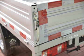 ������Խ �±�T5 1.5L ���� 112���� 2.85�׵�������΢��(����)ͼƬ