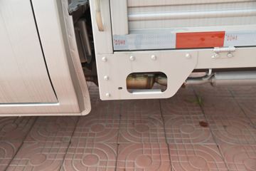 ������Խ �±�T5 1.5L ���� 112���� 2.85�׵�������΢��(����)ͼƬ