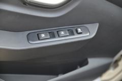 长安跨越王X5 PLUS 舒适版 1.5L 112马力 汽油 3.05米双排栏板小卡(国六)(SC1031FRS6A1)