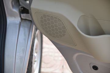 ������Խ �±�T3 ��׼�� 1.3L ���� 91���� 3.05�׵�������΢��(������)ͼƬ