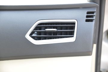 ������Խ �±�T3 ��׼�� 1.3L ���� 91���� 3.05�׵�������΢��(������)ͼƬ