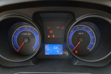 ������Խ �±�T3 ��׼�� 1.3L ���� 91���� 3.05�׵�������΢��(������)ͼƬ