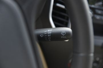 ������Խ �±�T3 ��׼�� 1.3L ���� 91���� 3.05�׵�������΢��(������)ͼƬ