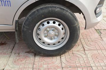������Խ �±�T3 ��׼�� 1.3L ���� 91���� 3.05�׵�������΢��(������)ͼƬ
