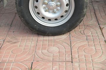 ������Խ �±�T3 ��׼�� 1.3L ���� 91���� 3.05�׵�������΢��(������)ͼƬ