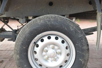 ������Խ �±�T3 ��׼�� 1.3L ���� 91���� 3.05�׵�������΢��(������)ͼƬ