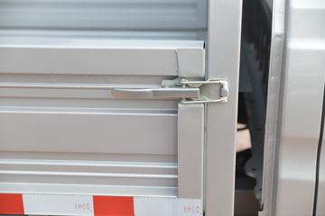 ������Խ �±�T3 ��׼�� 1.3L ���� 91���� 3.05�׵�������΢��(������)ͼƬ