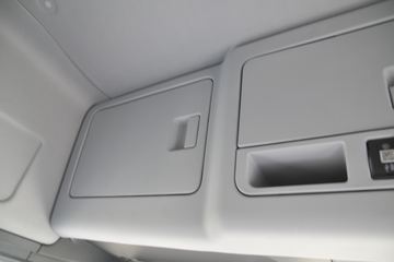 �������ó� ���KR 245���� 4X2 6.8�ײ�դʽ�ػ���(DFH5180CCYEX3)ͼƬ