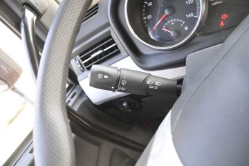 �������ó� ���KR 245���� 4X2 6.8�ײ�դʽ�ػ���(DFH5180CCYEX3)ͼƬ