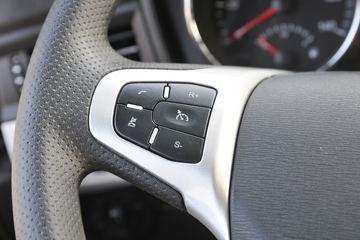 �������ó� ���KR 245���� 4X2 6.8�ײ�դʽ�ػ���(DFH5180CCYEX3)ͼƬ