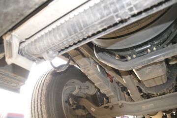 �������ó� ���KR 245���� 4X2 6.8�ײ�դʽ�ػ���(DFH5180CCYEX3)ͼƬ