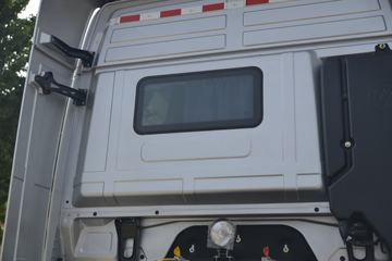  ŷEST 6ϵؿ 560 6X4 AMTԶǣ(BJ4259SNFKB-CA)ͼƬ