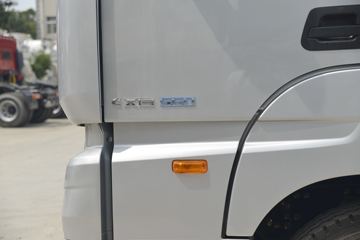  ŷEST 6ϵؿ 560 6X4 AMTԶǣ(BJ4259SNFKB-CA)ͼƬ