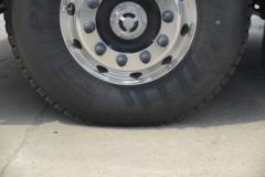 福田 欧曼EST 6系重卡 560马力 6X4 AMT自动挡牵引车(BJ4259SNFKB-CA)
