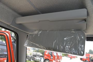 һ����� J6L�п� 2020�� ��ֵ�� 180���� 4X2 6.75�������ػ���(CA1180P62K1L4E5)ͼƬ