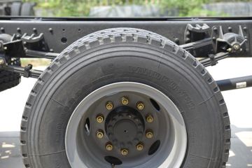 һ����� J6L�п� 2020�� ��ֵ�� 180���� 4X2 6.75�������ػ���(CA1180P62K1L4E5)ͼƬ