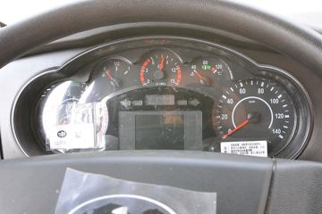 һ����� J6L�п� �ʻݰ��� 240���� 4X2 7.7����ʽ�ػ���(CA5180XXYP62K1L5E5)ͼƬ