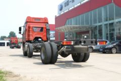 一汽解放 J6L中卡 质惠版 240马力 6X2 7.2米仓栅式载货车(CA5250CCYP62K1L5T3E5)