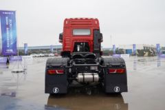 陕汽重卡 德龙M3000S 轻量化版 460马力 6X4 牵引车(SX4250MC4Q3)